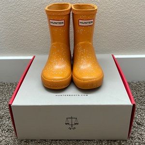 Toddler Orange Glitter Hunter Boots (Amber Creek)